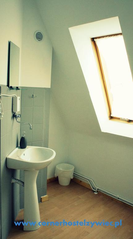 Corner Hostel Żywiec エクステリア 写真